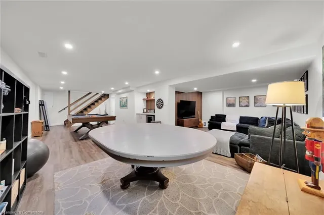 Additional image 37 of 36 Parkside Ave