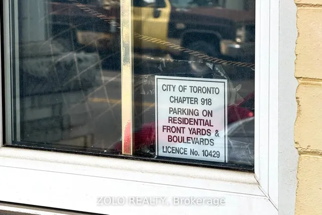 Additional image 2 of 1083 Dupont St