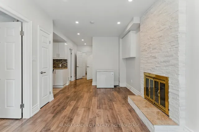 Additional image 19 of 101 Winter Gardens Tr