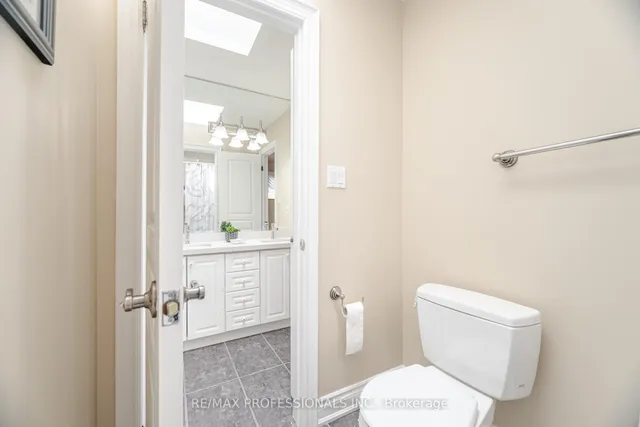 Additional image 35 of 87 Lavington Dr