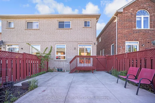 Additional image 48 of 18 Nathaniel Cres