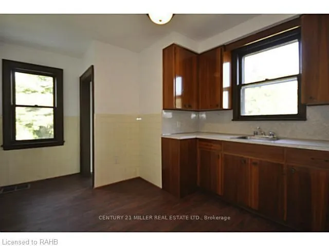 Additional image 9 of 59 Longwood Rd