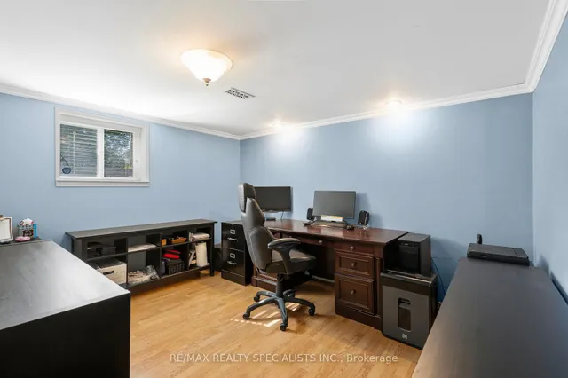 Additional image 31 of 1690 Sherway Dr