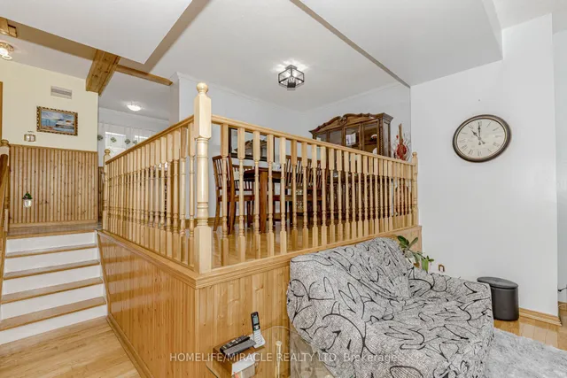 Additional image 9 of 400 Bloor St Unit 8