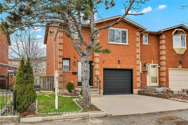 Additional image 3 of 1198 Upper Wentworth St