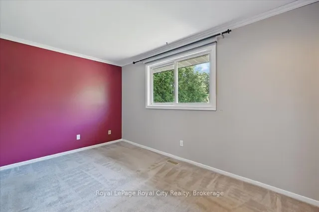 Additional image 22 of 701 Castleguard Cres