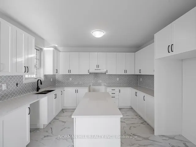 Additional image 11 of 433 Royal West Dr