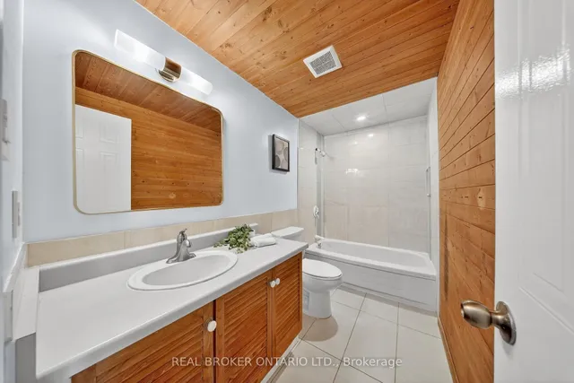 Additional image 21 of 34 Greenbriar Rd