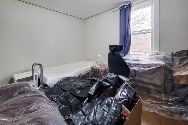 Additional image 17 of 63 Paisley Ave