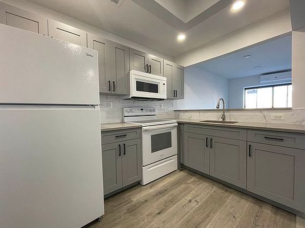 2590 Heath Ave #3A, Bronx, NY 10463