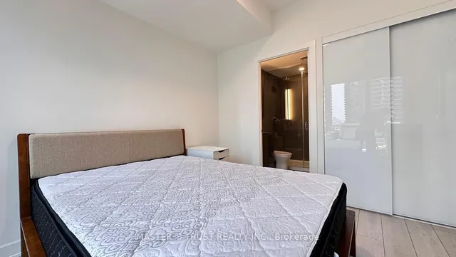 Additional image 8 of 15 Mercer St Unit 1105