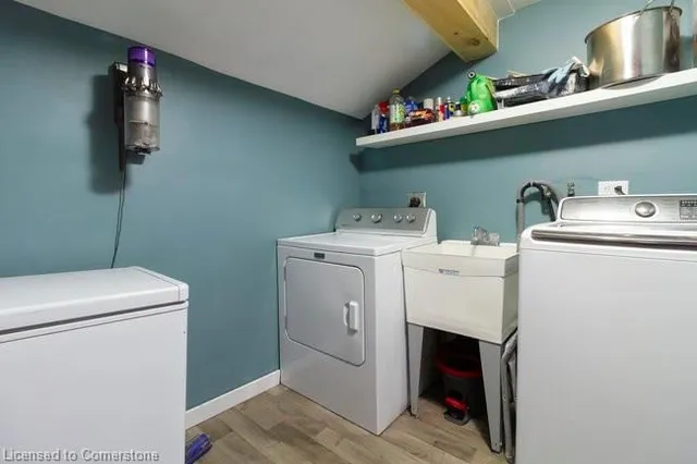 Additional image 41 of 890 Limeridge Rd Unit 41