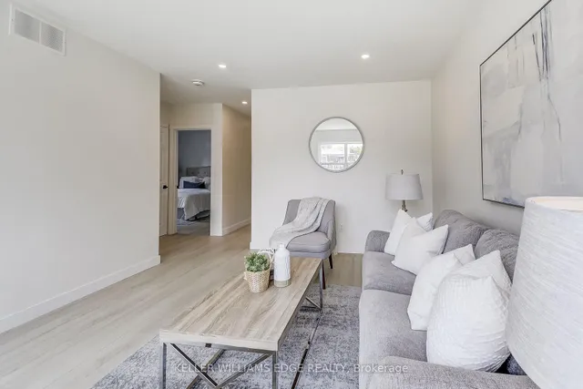 Additional image 6 of 82 West 1st St