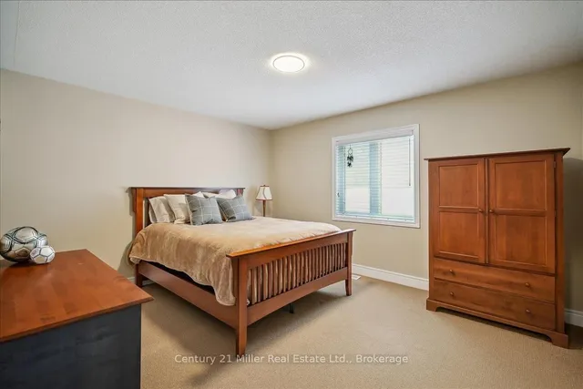 Additional image 27 of 2394 Robmar Dr