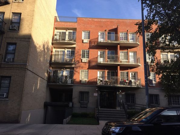 2796 Sedgwick Ave, Bronx, NY 10468