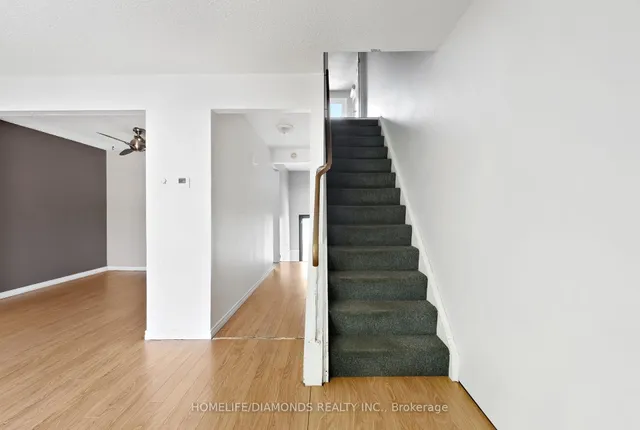 Additional image 6 of 262 KENORA Ave Unit 35