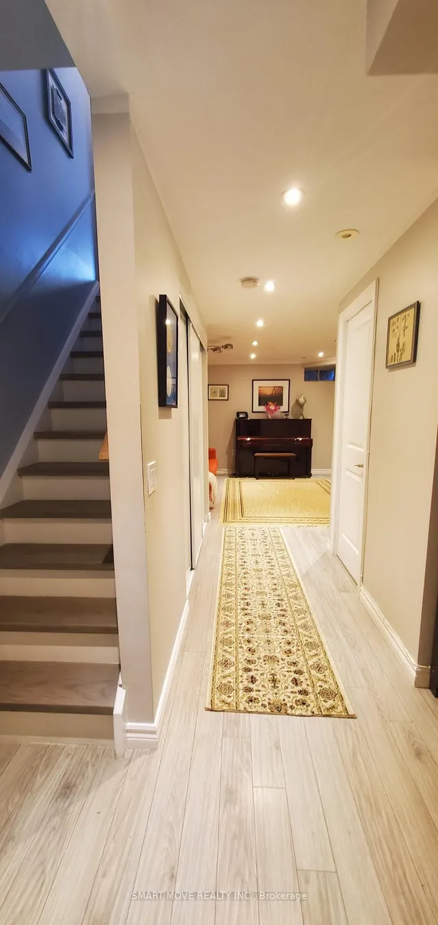 Additional image 22 of 21 Replin Rd Unit TH 25