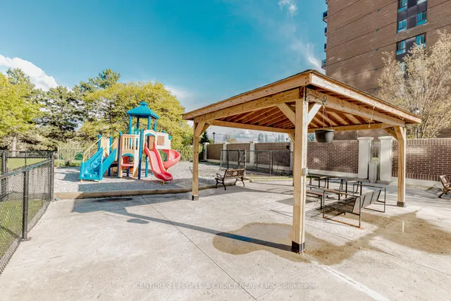 Additional image 44 of 4 Lisa St Unit 404