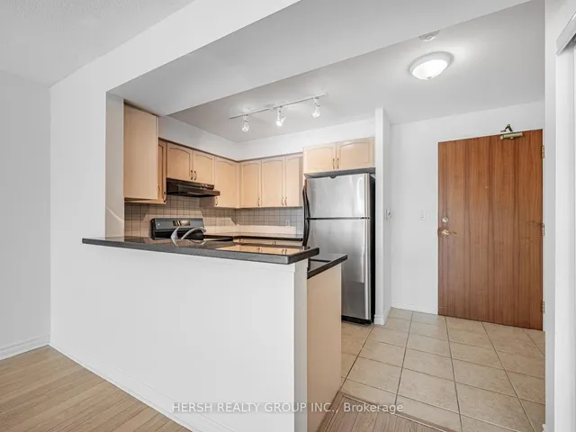 Additional image 6 of 3840 Bathurst St Unit 314