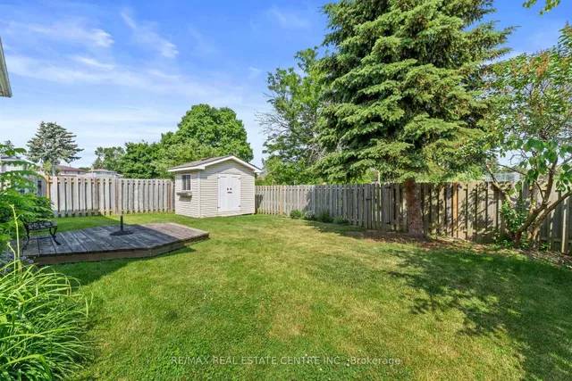 Additional image 39 of 40 Jerome Cres