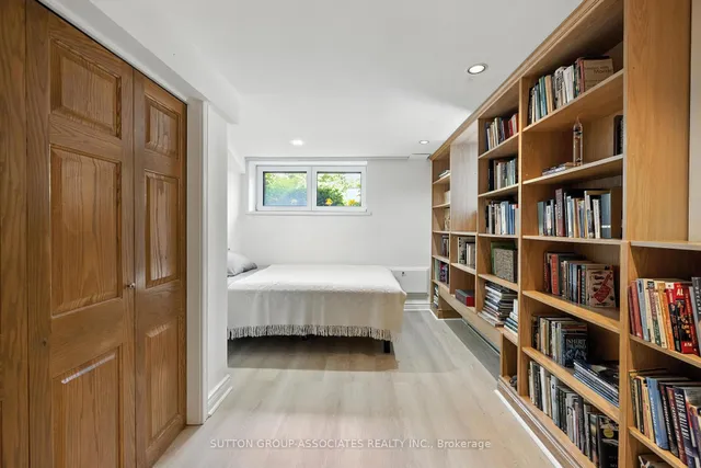 Additional image 39 of 72 Admiral Rd