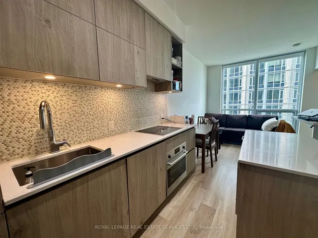 Additional image 6 of 1 Yorkville Ave Unit 3903
