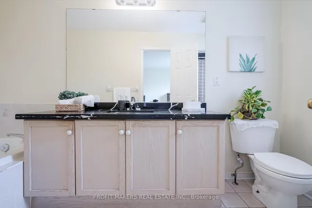 Additional image 20 of 64 Tiller Tr