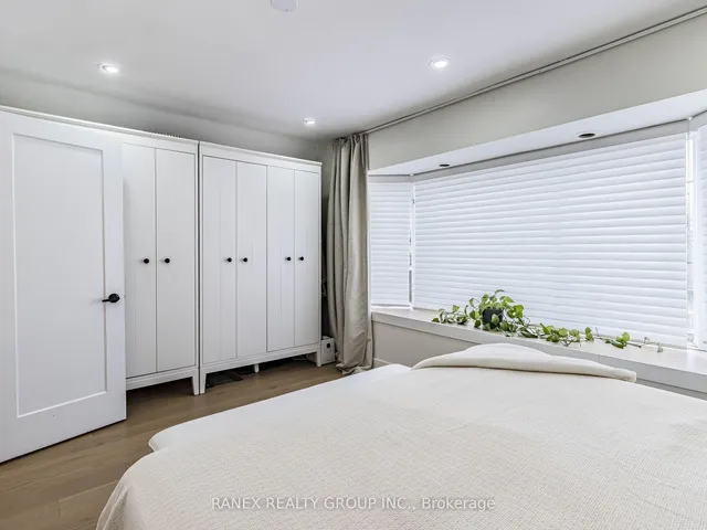 Additional image 34 of 41 Glendale Ave