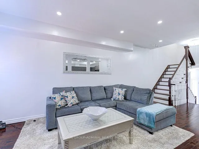 Additional image 10 of 31 Palacebeach Tr