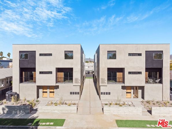 10821 Hartsook St, North Hollywood, CA 91601