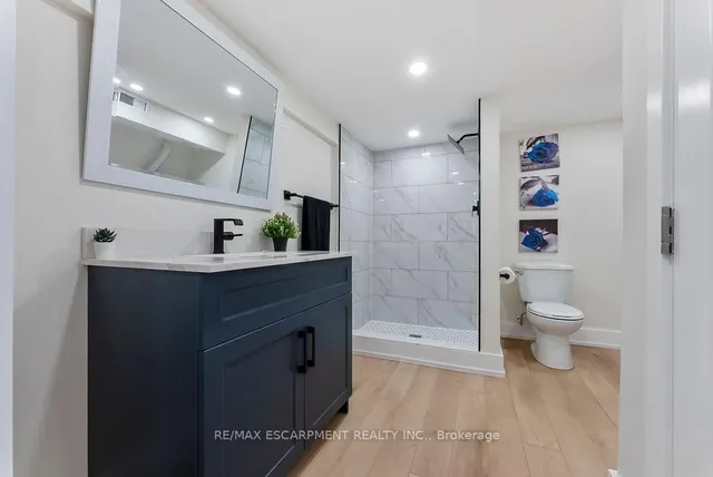 Additional image 24 of 272 East 15th St