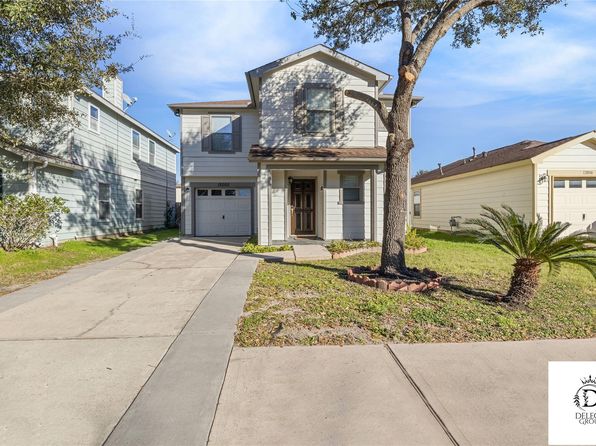 12050 Mallard Stream Ct, Houston, TX 77038