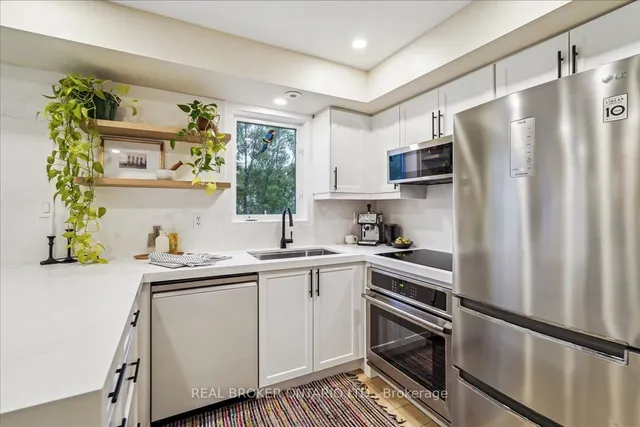 Additional image 7 of 22 Laidlaw St Unit 1233C