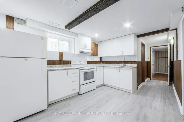 Additional image 29 of 127 Freshmeadow Dr