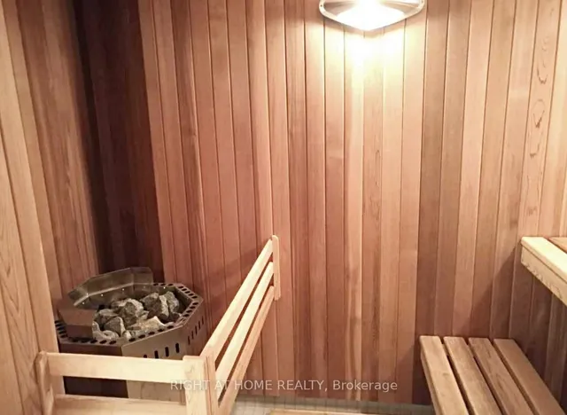 Additional image 21 of 56 Annie Craig Dr Unit 1402