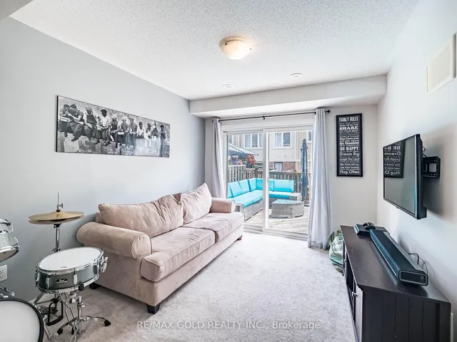 Additional image 27 of 15 Ashen Tree Lane