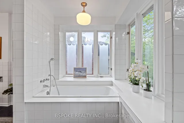 Additional image 24 of 49 Williamson Rd