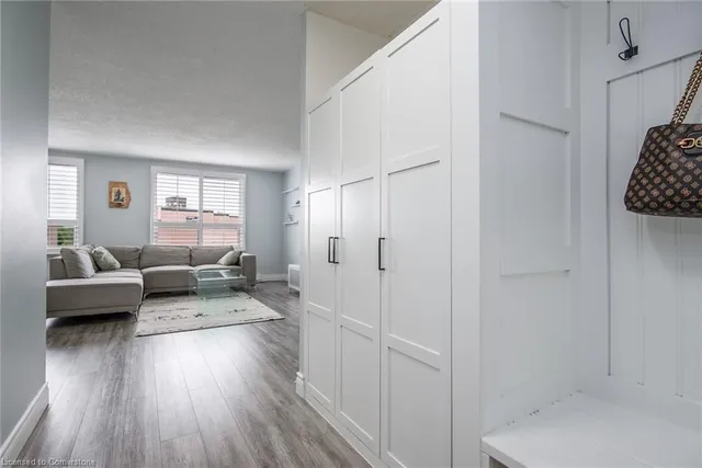 Additional image 8 of 18 Holborn Crt Unit 611