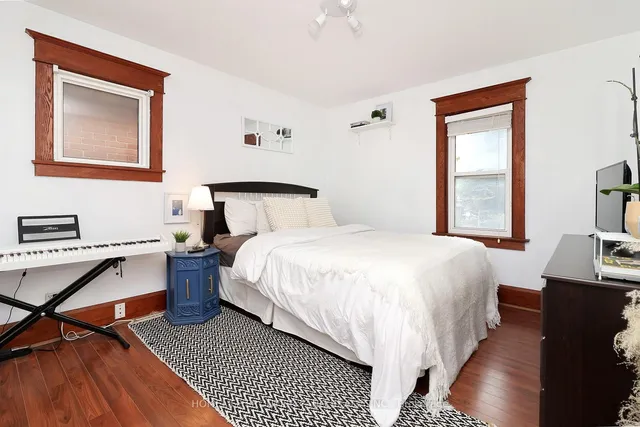 Additional image 31 of 38 Mimico Ave