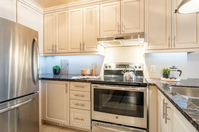 Additional image 6 of 95 Wilson St Unit 212