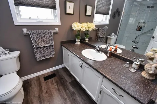 Additional image 32 of 101 Highbury Dr