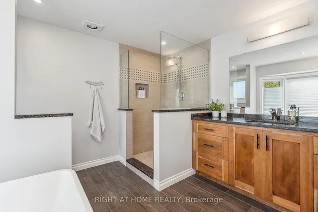 Additional image 23 of 44 Citation Cres