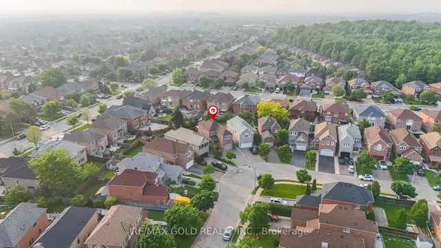 Additional image 46 of 14 Twisted Oak St