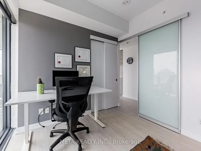 Additional image 5 of 161 Roehampton Ave Unit 2210