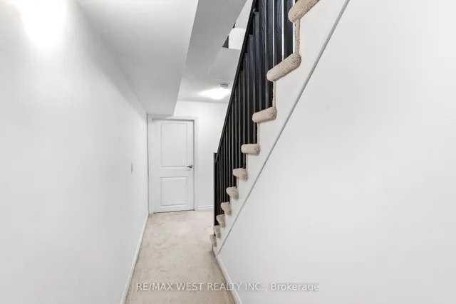 Additional image 31 of 50 Edinburgh Dr Unit 72