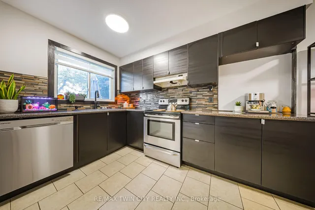 Primary image of 391 Pioneer Dr Unit 3