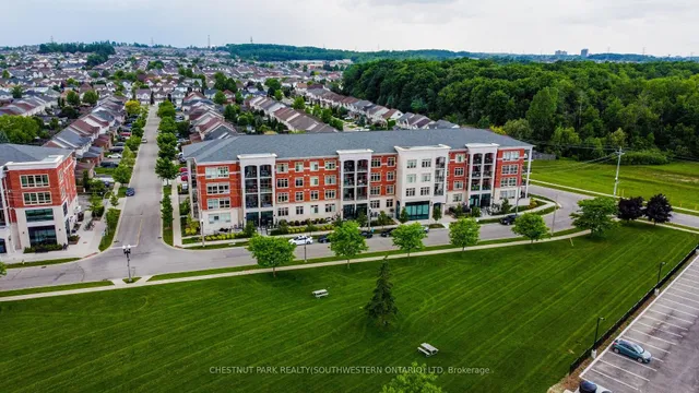 Additional image 44 of 195 Commonwealth St Unit 213