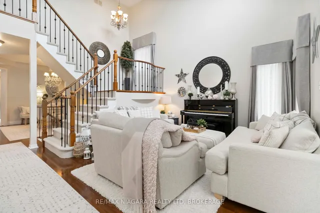 Additional image 5 of 2468 Whitehorn Dr