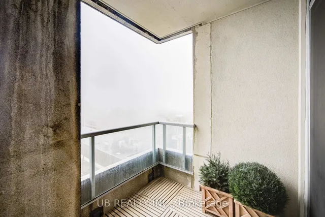 Additional image 9 of 35 Balmuto St Unit 3201