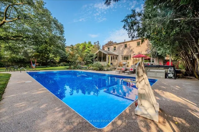 Additional image 37 of 11 Robinhood Dr